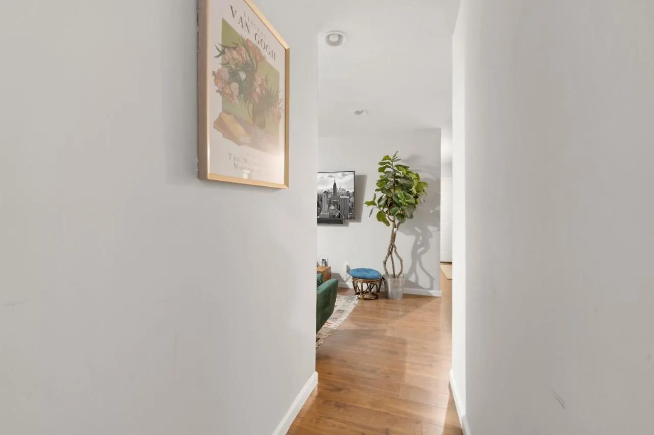 Holiday home The Rainforest I Sleeps 16 20M To Nyc Free Parking New York United States